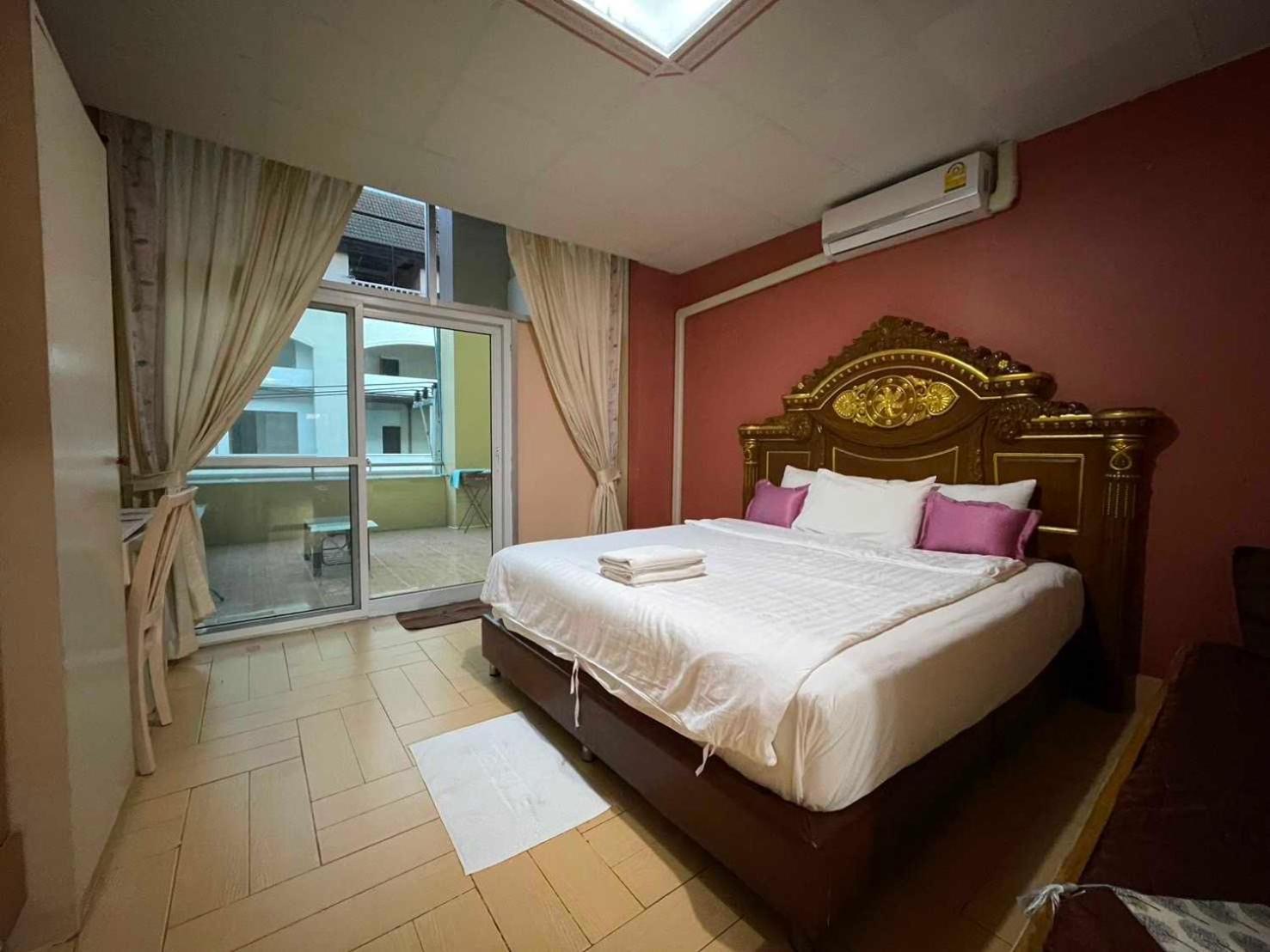 Oyo 75486 Anna Residence Jomtien Esterno foto