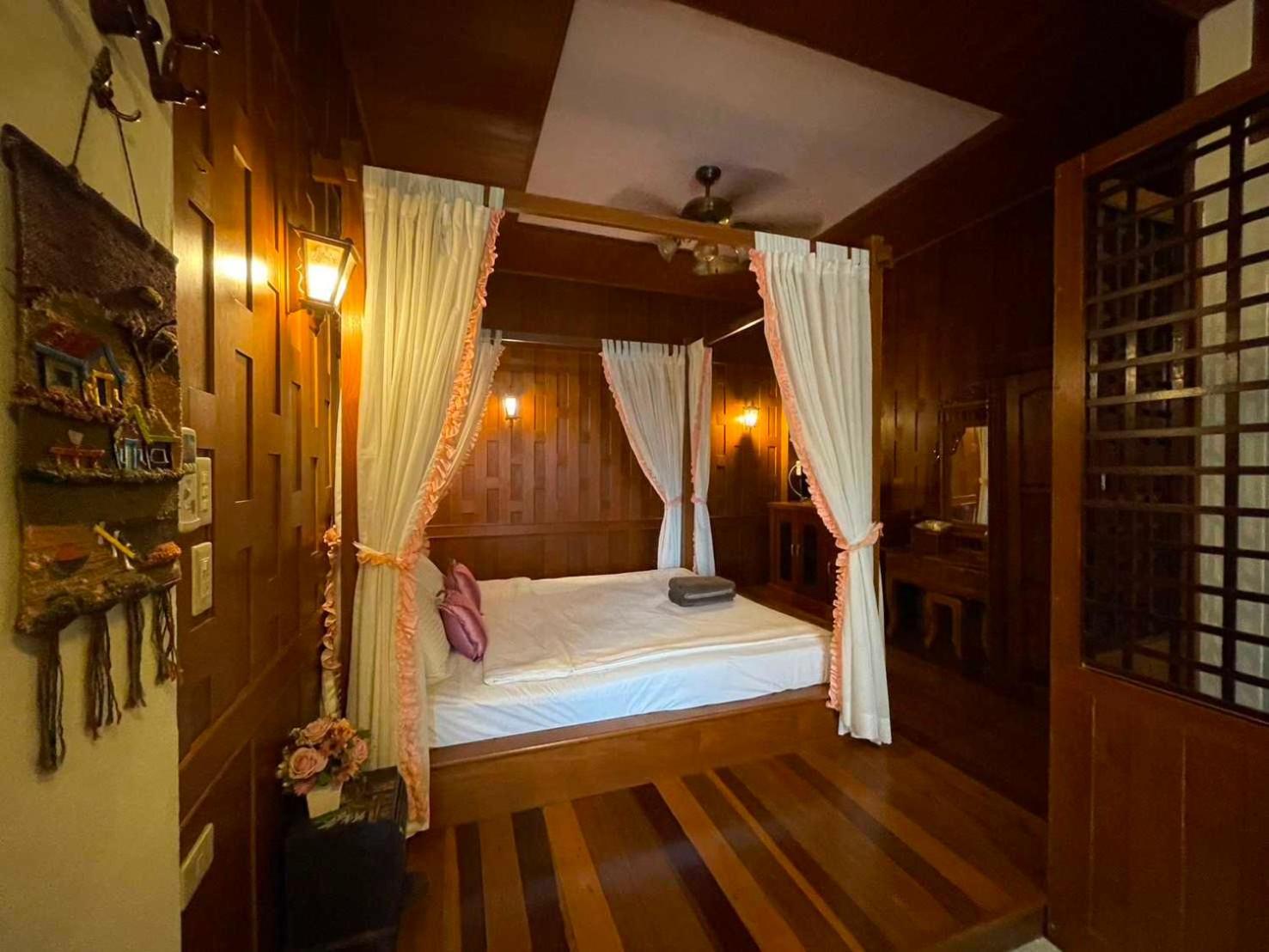 Oyo 75486 Anna Residence Jomtien Esterno foto